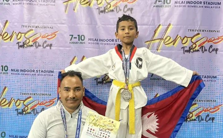 अन्तरास्ट्रिय स्वर्ण जित्ने महताराका बाबु छोरा पहिलो नेपाली अन्तरास्ट्रिय स्वर्ण जित्ने महताराका बाबु छोरा पहिलो नेपाली